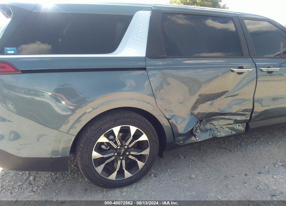 2024 KIA CARNIVAL MPV VIN: KNDNC5H34R6414854