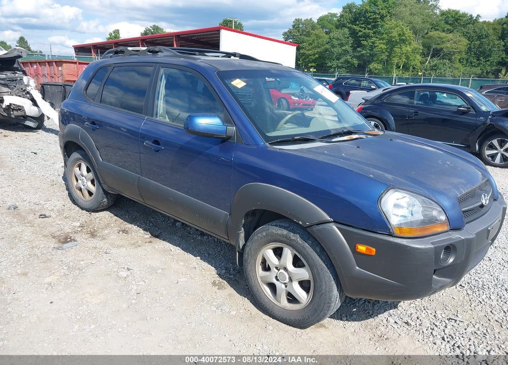 2005 HYUNDAI TUCSON GLS/LX VIN: KM8JN72D35U193884