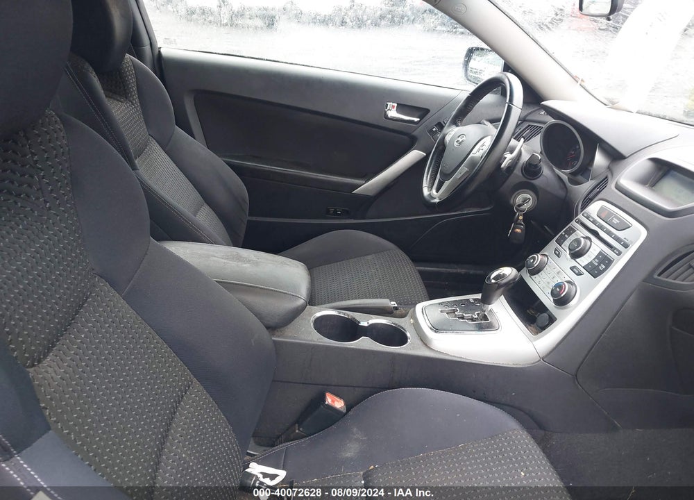 2010 HYUNDAI GENESIS 2.0T VIN: KMHHT6KD9AU011145