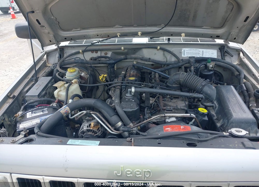 2000 JEEP CHEROKEE RHD RURAL LETTER CARRIER VIN: 1J4FN28S4YL563540