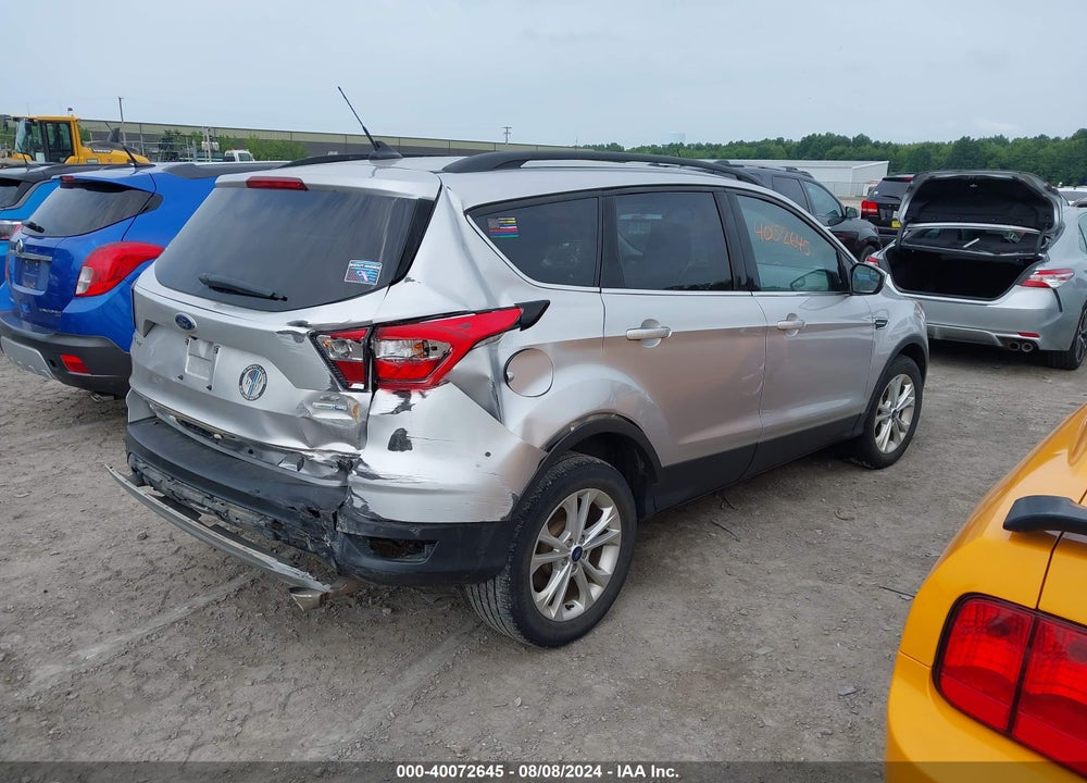 2018 FORD ESCAPE SE VIN: 1FMCU9GD3JUC04912
