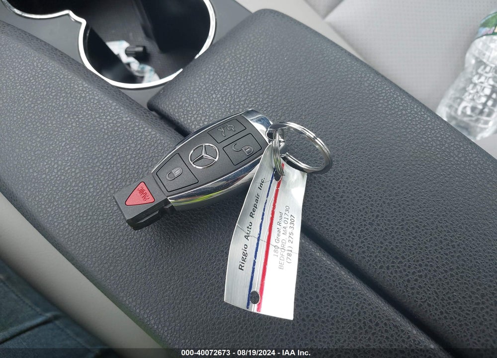 2010 MERCEDES-BENZ C 300 VIN: WDDGF8BB9AF410584