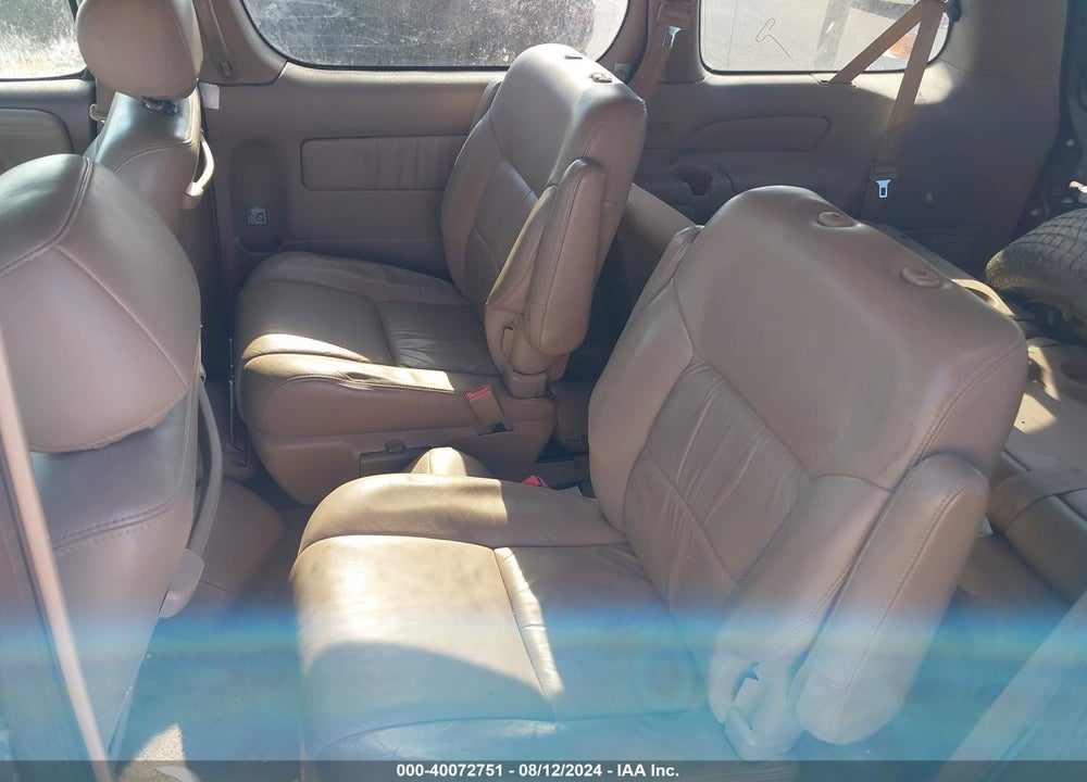 1998 TOYOTA SIENNA XLE VIN: 4T3ZF13C9WU037005