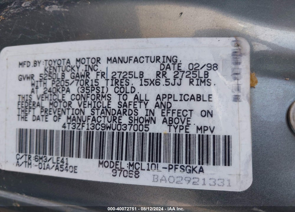 1998 TOYOTA SIENNA XLE VIN: 4T3ZF13C9WU037005