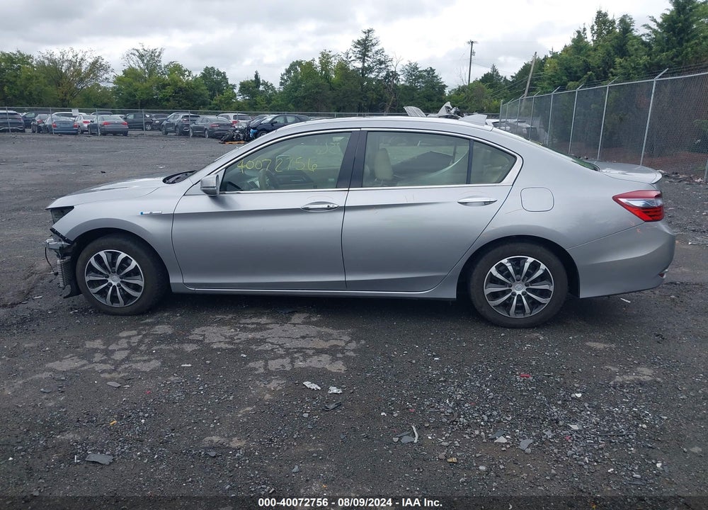2017 HONDA ACCORD HYBRID EX-L VIN: JHMCR6F52HC015133