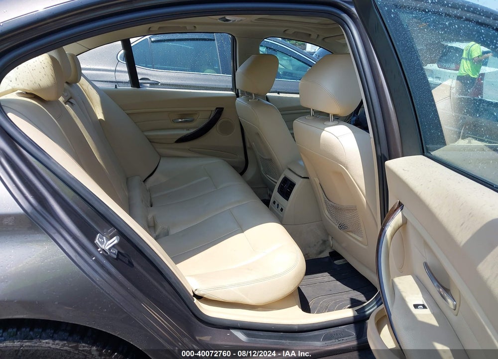 2013 BMW 328I XDRIVE VIN: WBA3B5G54DNS05039