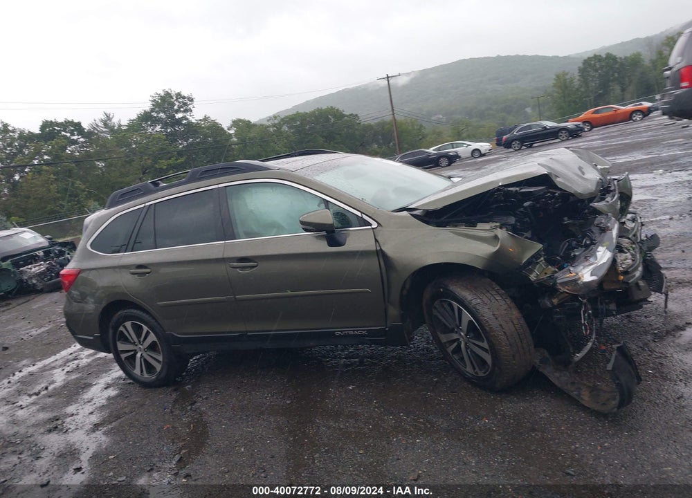 2018 SUBARU OUTBACK 2.5I LIMITED VIN: 4S4BSAKC0J3311407