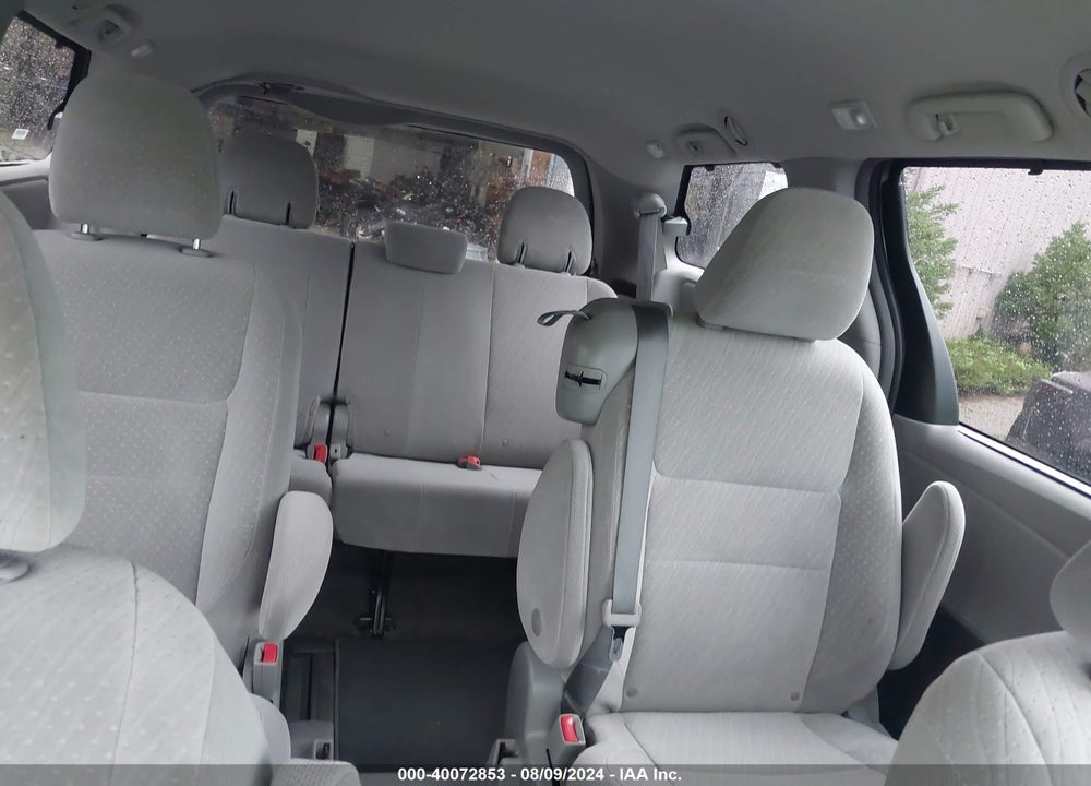 2018 TOYOTA SIENNA VIN: 5TDKZ3DC6JS903899