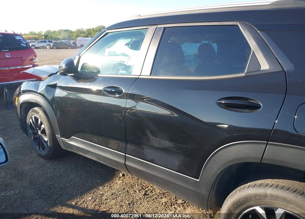 2021 CHEVROLET TRAILBLAZER FWD LT VIN: KL79MPSL0MB053820