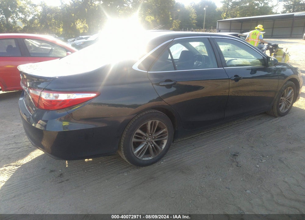 2015 TOYOTA CAMRY SE VIN: 4T1BF1FK6FU496067
