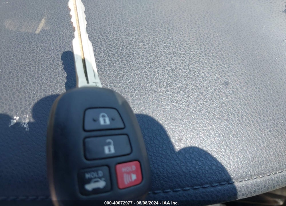 2014 TOYOTA COROLLA LE VIN: 5YFBURHEXEP173264