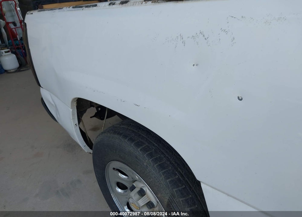 2005 CHEVROLET SILVERADO 1500 WORK TRUCK VIN: 1GCEC14X15Z132956