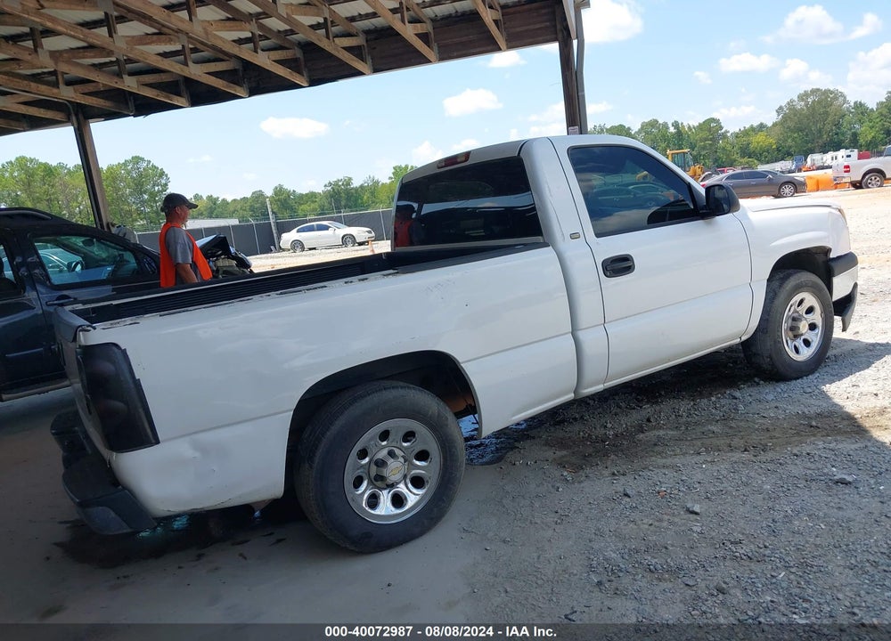 2005 CHEVROLET SILVERADO 1500 WORK TRUCK VIN: 1GCEC14X15Z132956