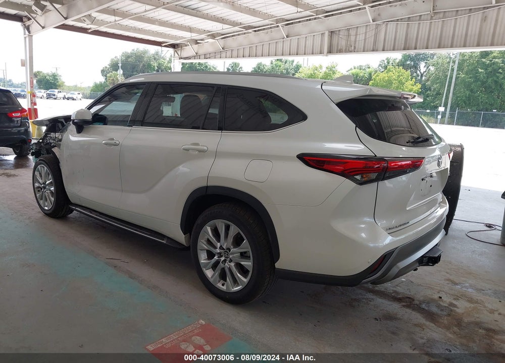 2021 TOYOTA HIGHLANDER LIMITED VIN: 5TDYZRAH2MS527056