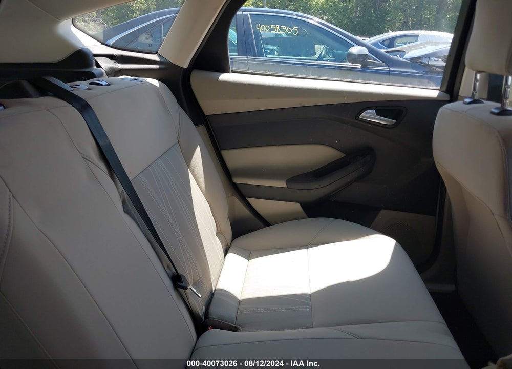 2018 FORD FOCUS SE VIN: 1FADP3K20JL319756