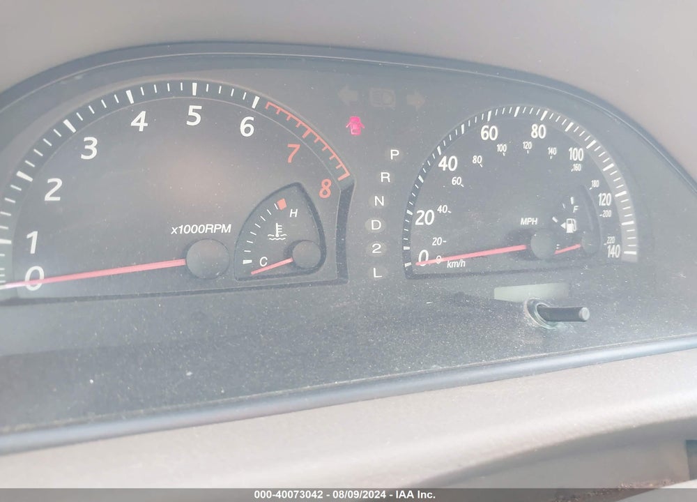 2002 TOYOTA CAMRY XLE VIN: 4T1BE30K12U531289