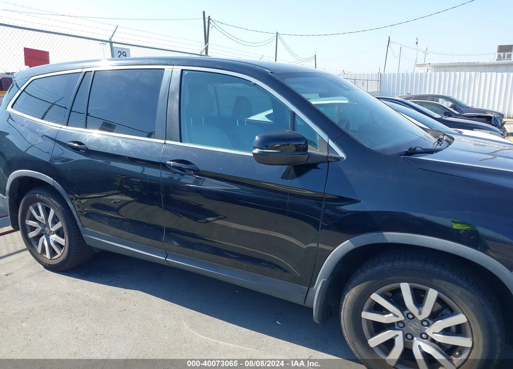 2019 HONDA PILOT EX VIN: 5FNYF5H38KB045432
