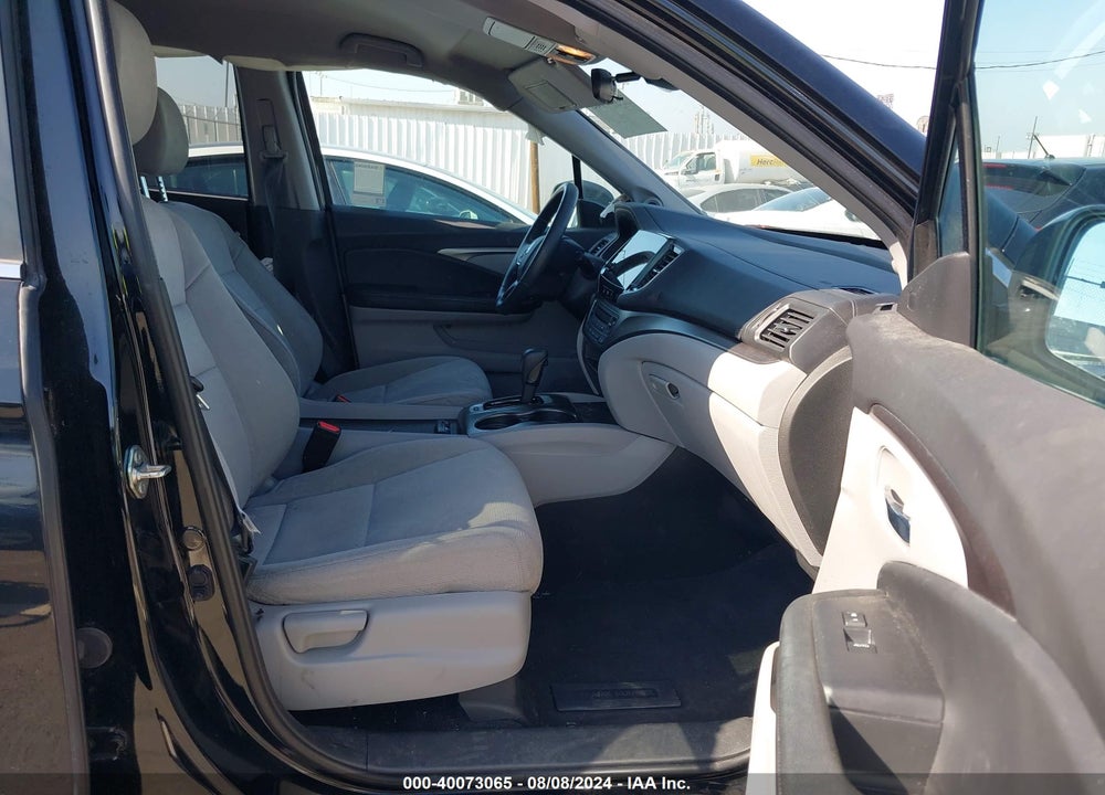 2019 HONDA PILOT EX VIN: 5FNYF5H38KB045432