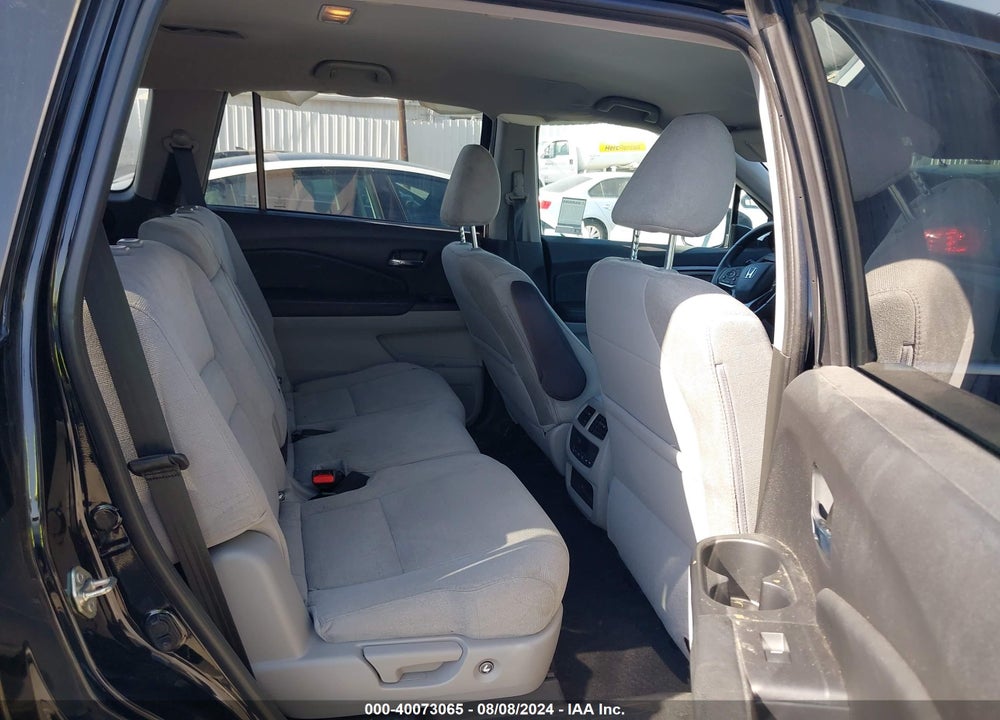 2019 HONDA PILOT EX VIN: 5FNYF5H38KB045432