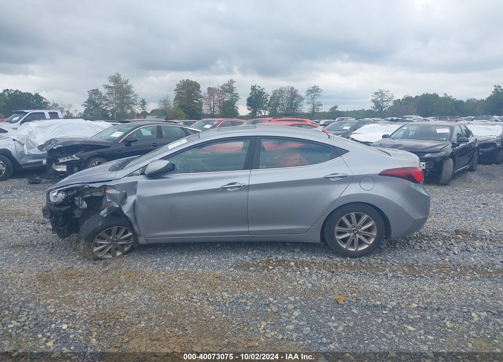 2015 HYUNDAI ELANTRA SE VIN: 5NPDH4AE1FH617317