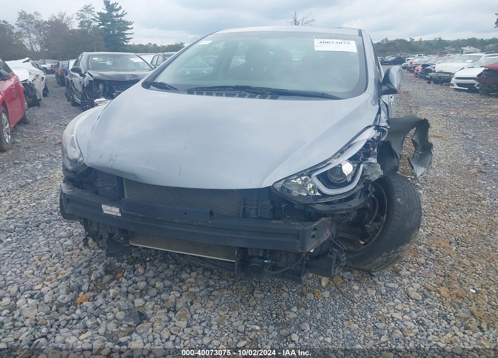 2015 HYUNDAI ELANTRA SE VIN: 5NPDH4AE1FH617317