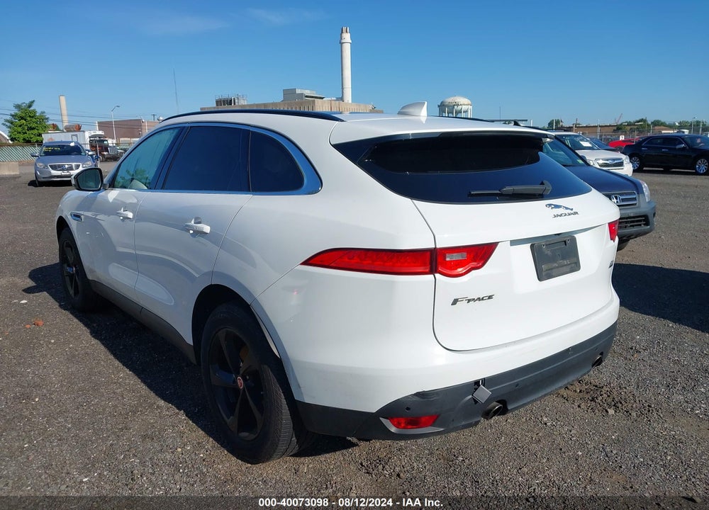 2019 JAGUAR F-PACE 25T PREMIUM VIN: SADCJ2FX7KA601580