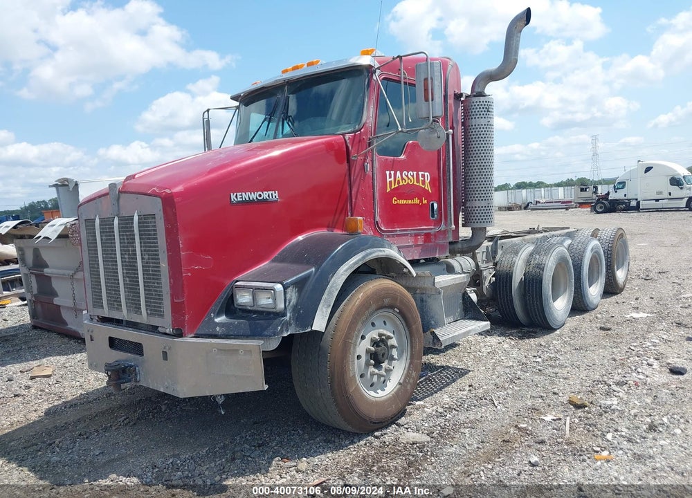 2005 KENWORTH T800 T800 VIN: 1NKDLU0X65J074102