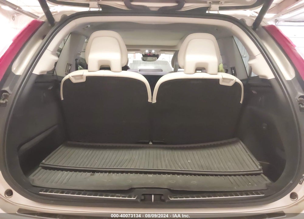 2016 VOLVO XC90 T6 MOMENTUM VIN: YV4A22PK1G1058315