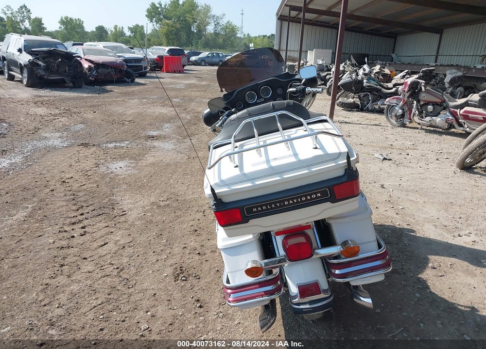 2004 HARLEY-DAVIDSON FLHTCUI VIN: 1HD1FCW174Y609404