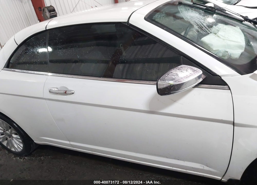 2011 CHRYSLER 200 VIN: 1C3BC7EG0BN599572