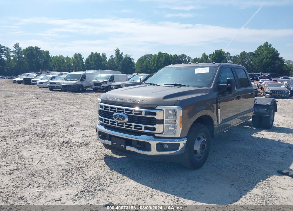 2023 FORD F-350 CHASSIS XL VIN: 1FD8W3GT4PEC55195
