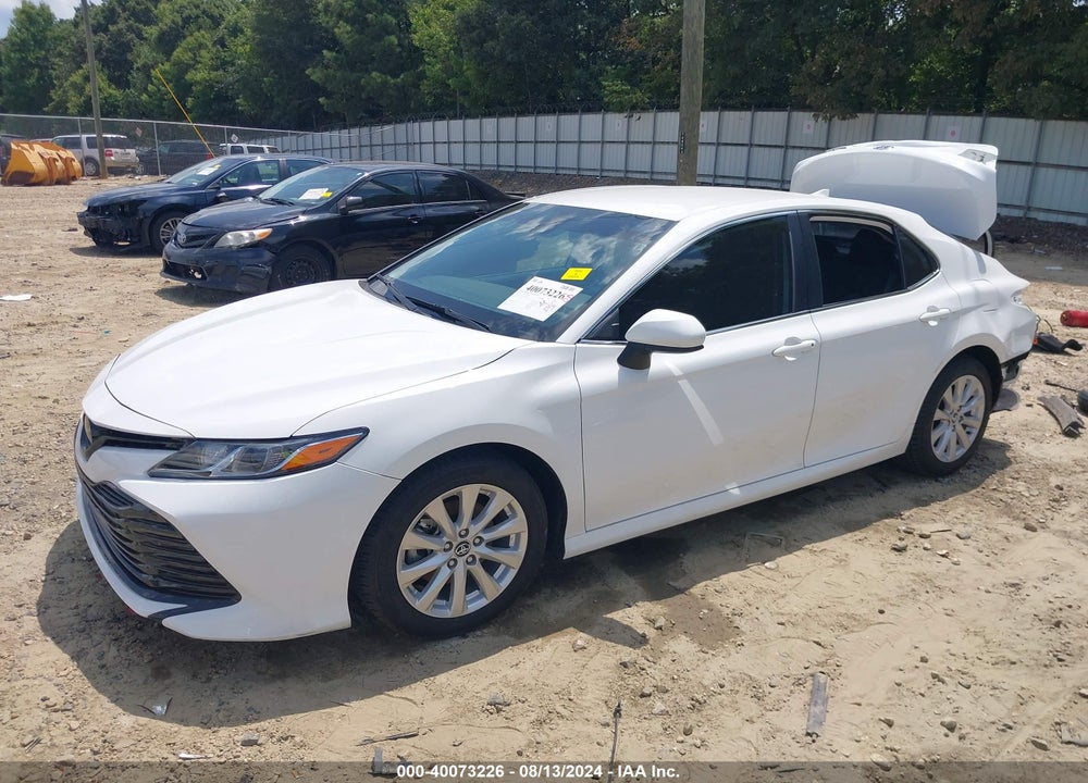 2020 TOYOTA CAMRY LE VIN: 4T1C11AK9LU882004