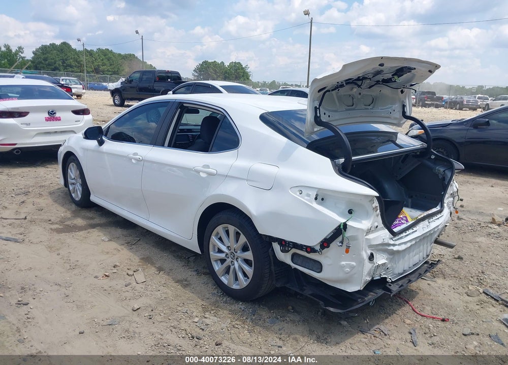 2020 TOYOTA CAMRY LE VIN: 4T1C11AK9LU882004