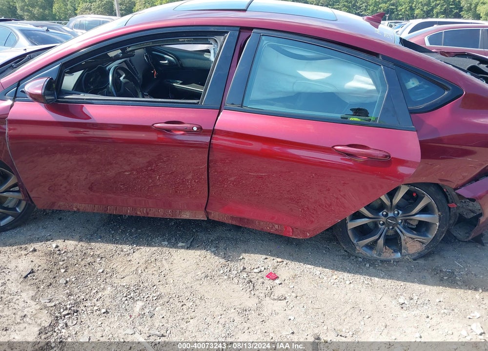 2015 CHRYSLER 200 S VIN: 1C3CCCBB5FN673354