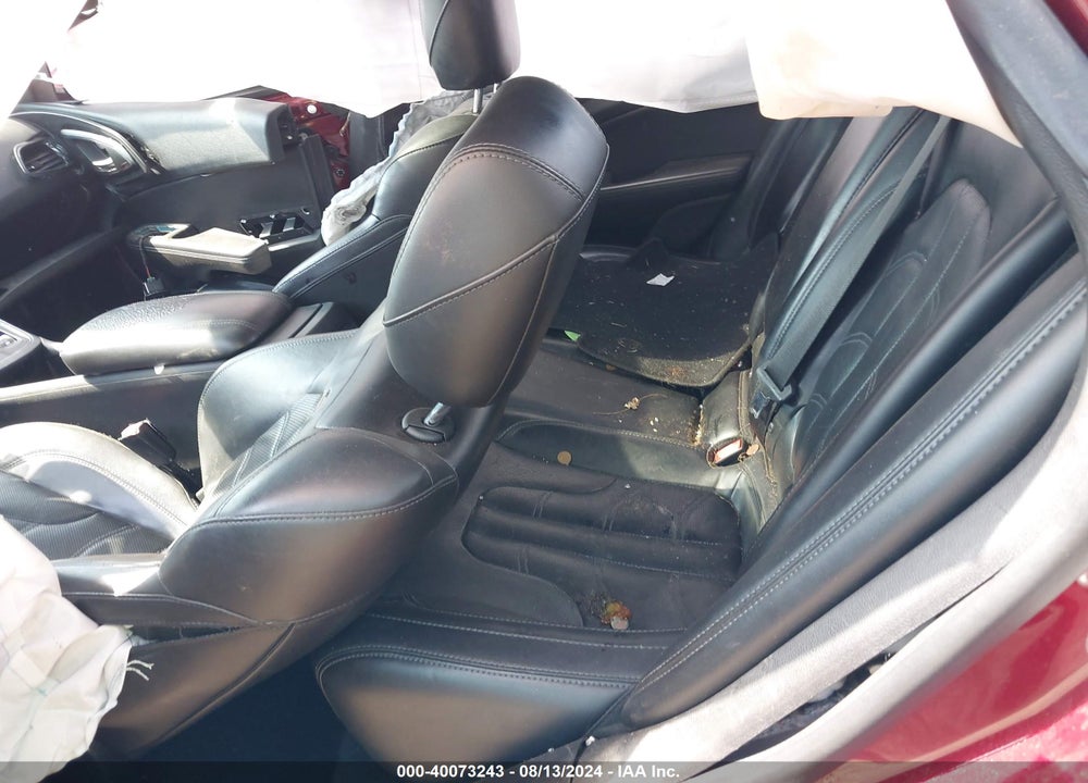 2015 CHRYSLER 200 S VIN: 1C3CCCBB5FN673354