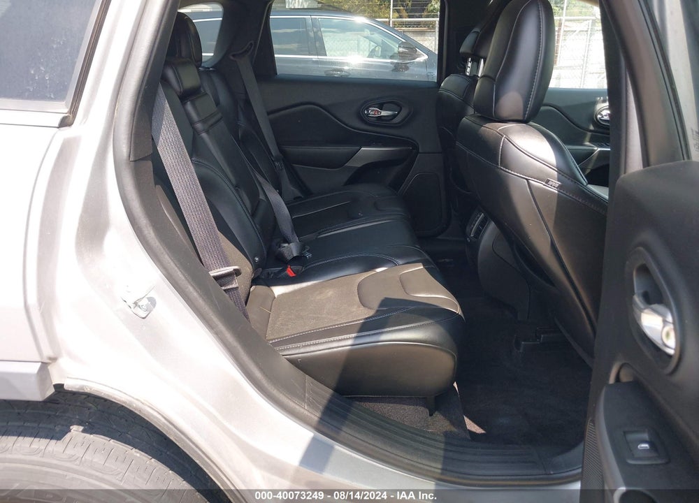 2019 JEEP CHEROKEE LATITUDE PLUS 4X4 VIN: 1C4PJMLB1KD181332