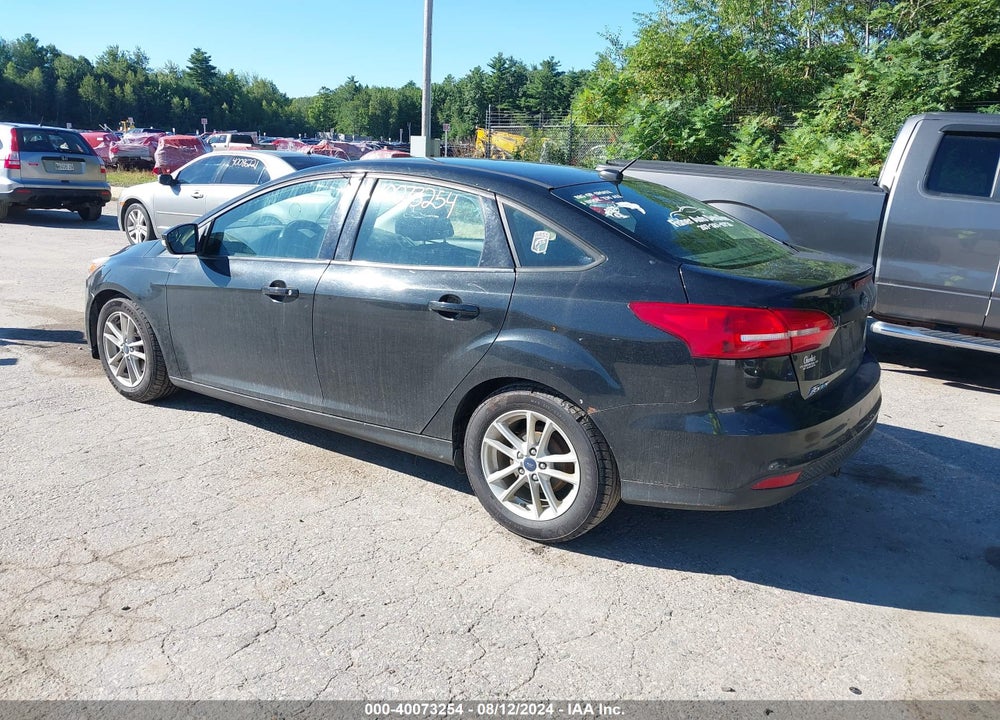 2015 FORD FOCUS SE VIN: 1FADP3F21FL212846
