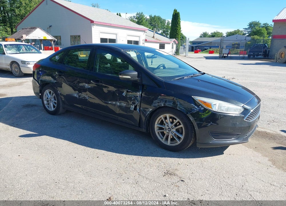 2015 FORD FOCUS SE VIN: 1FADP3F21FL212846