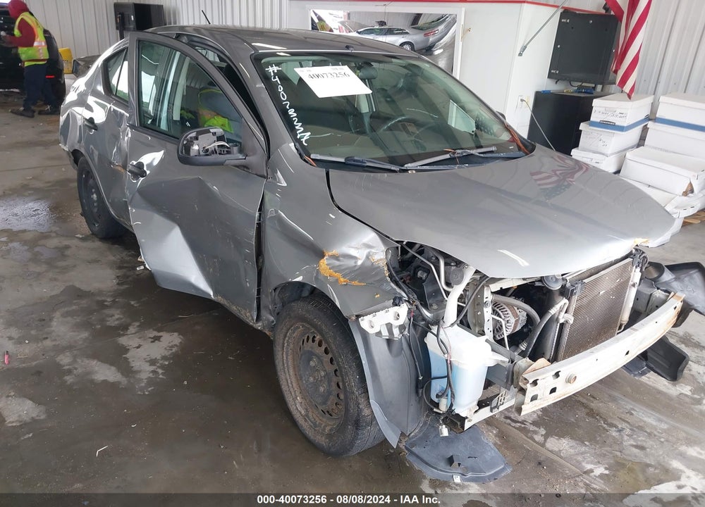 2014 NISSAN VERSA 1.6 S+ VIN: 3N1CN7AP9EL860026