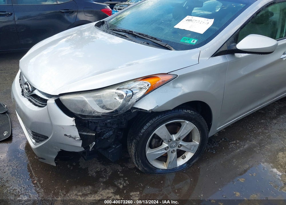 2013 HYUNDAI ELANTRA GLS VIN: 5NPDH4AE6DH391000