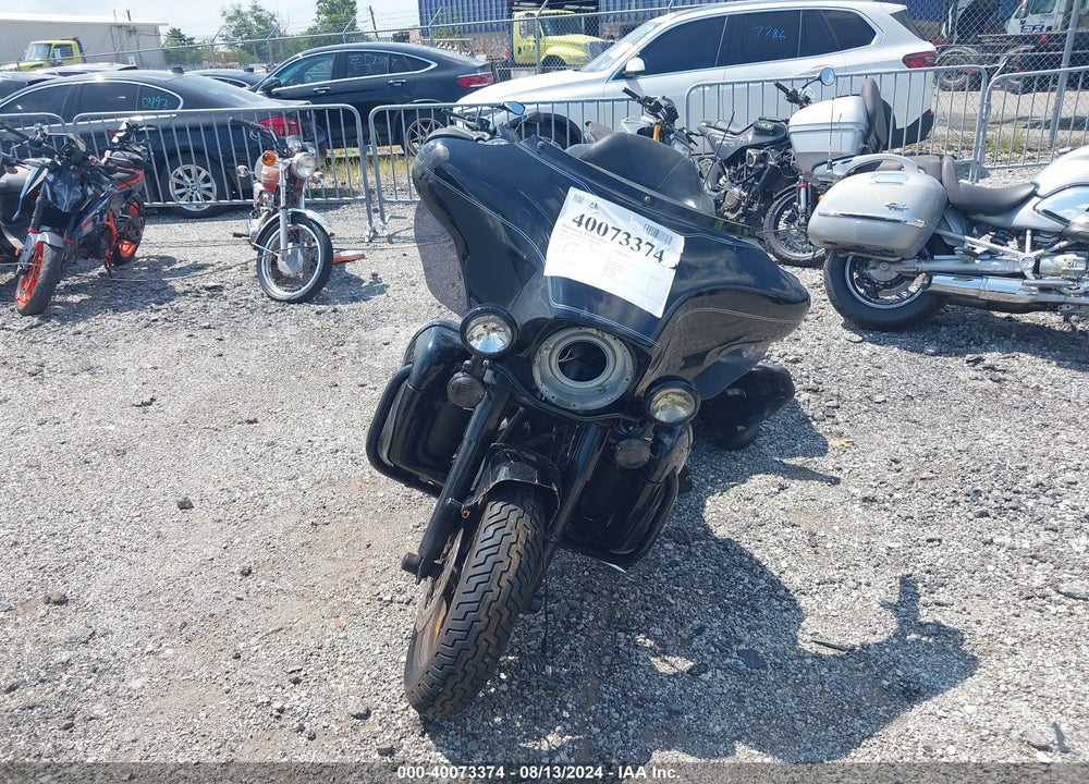 2006 HARLEY-DAVIDSON FLHTCUI VIN: 1HD1FCW106Y655479