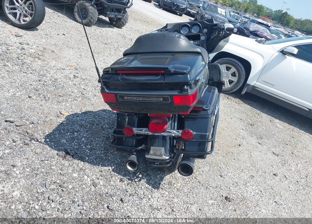 2006 HARLEY-DAVIDSON FLHTCUI VIN: 1HD1FCW106Y655479