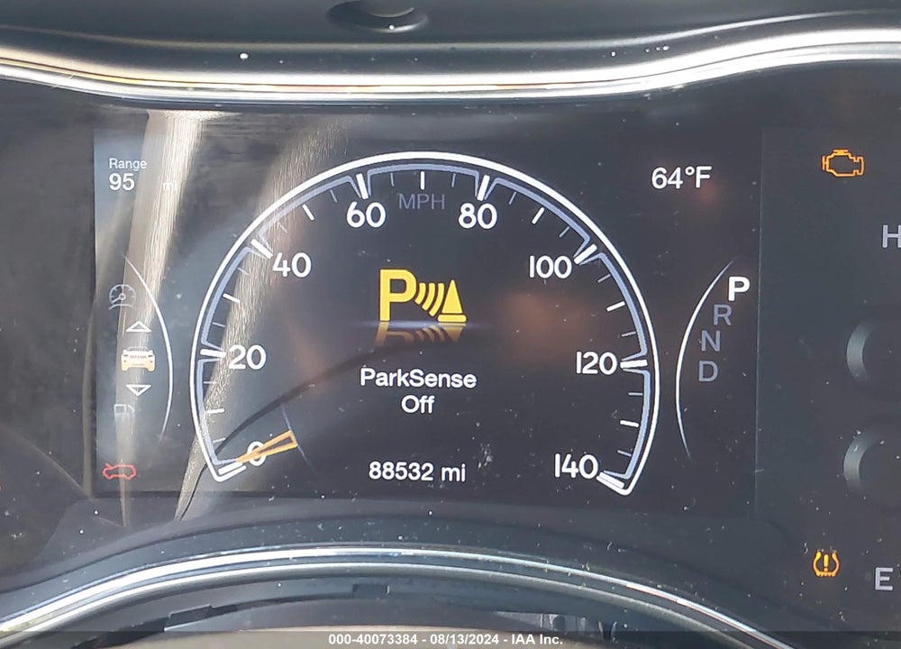 2019 JEEP GRAND CHEROKEE ALTITUDE 4X4 VIN: 1C4RJFAG0KC570083