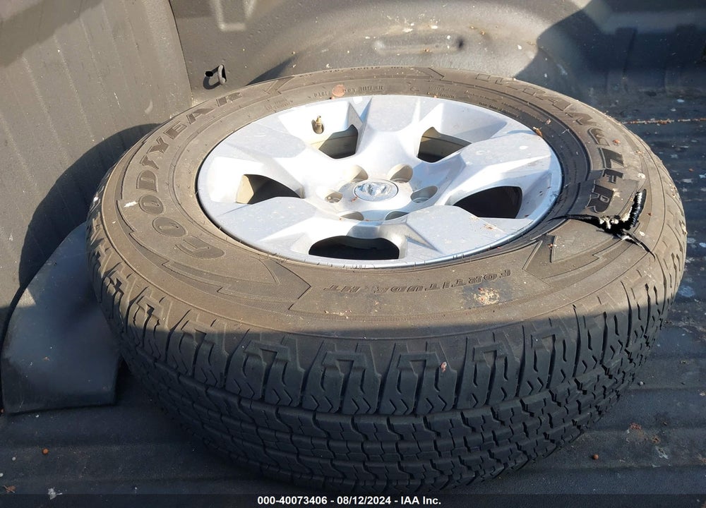 2023 RAM 1500 BIG HORN 4X2 5'7 BOX VIN: 1C6RREFG3PN670273