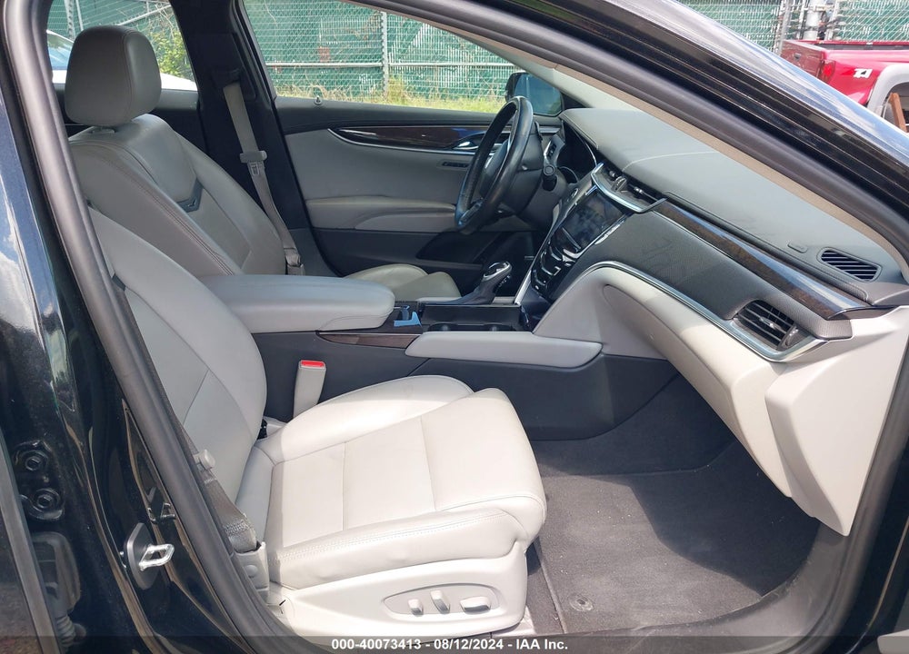2015 CADILLAC XTS LUXURY VIN: 2G61M5S38F9118053