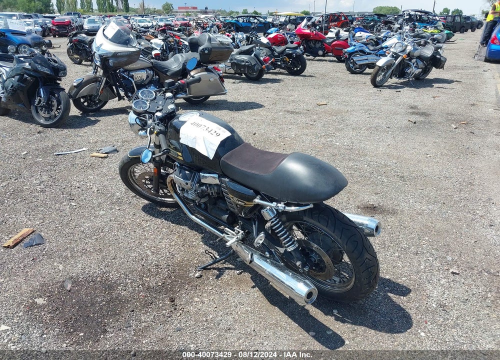 2010 MOTO GUZZI V7 CLASSIC VIN: ZGULWC003AM113381