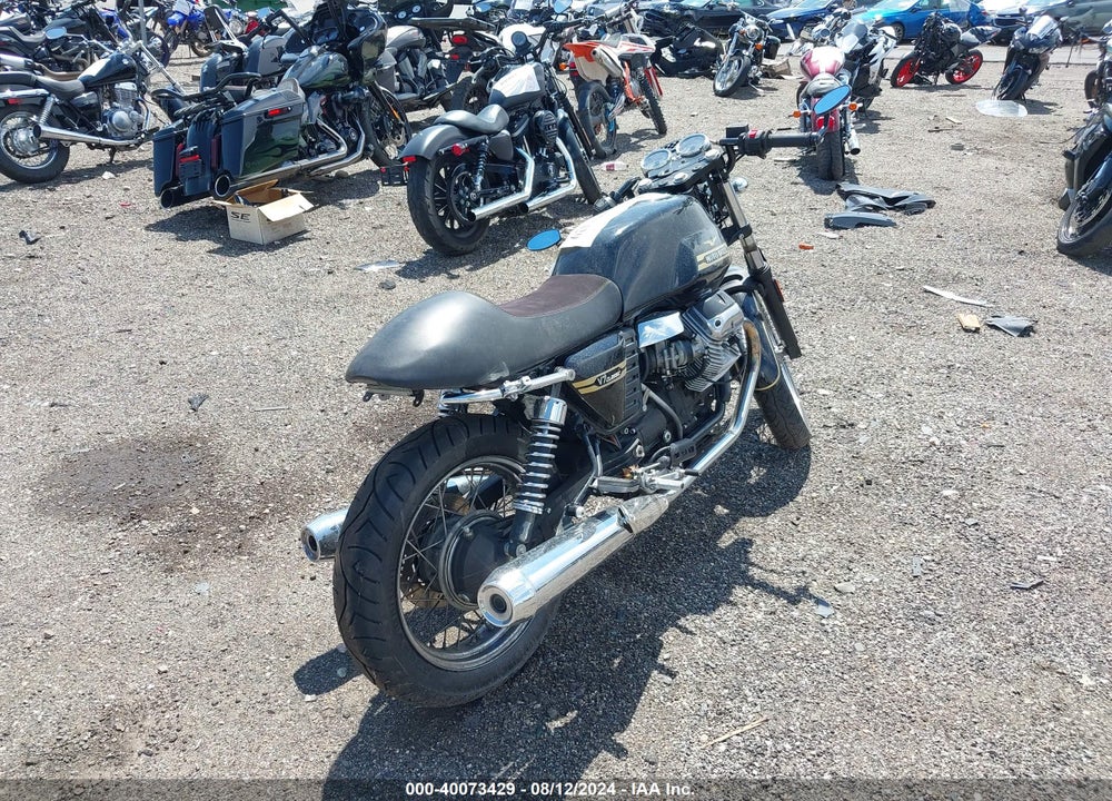 2010 MOTO GUZZI V7 CLASSIC VIN: ZGULWC003AM113381