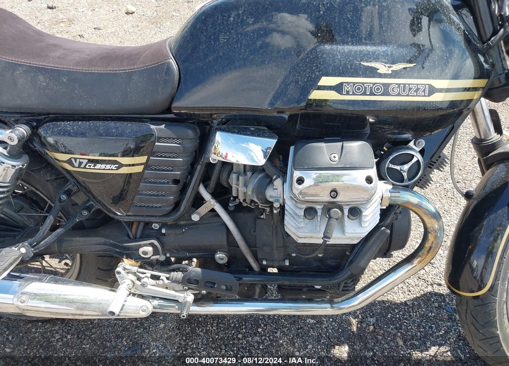 2010 MOTO GUZZI V7 CLASSIC VIN: ZGULWC003AM113381