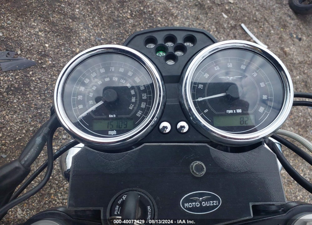 2010 MOTO GUZZI V7 CLASSIC VIN: ZGULWC003AM113381