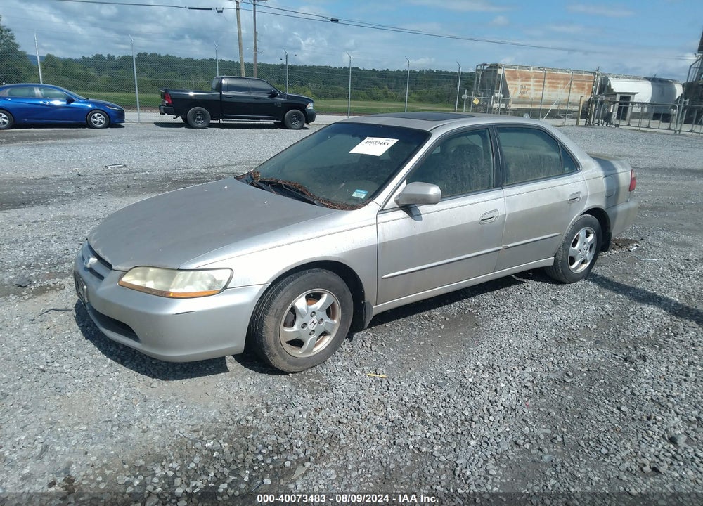 1998 HONDA ACCORD EX VIN: 1HGCG5659WA216734